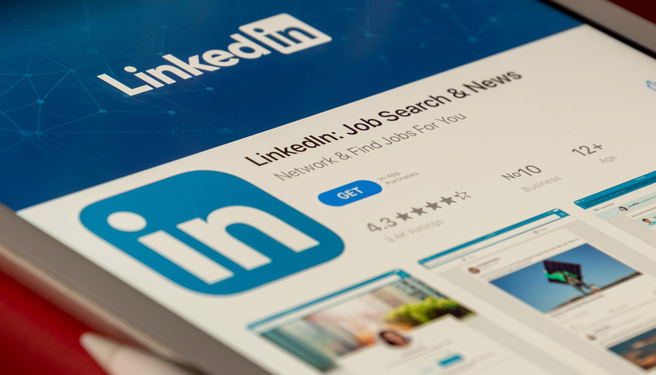 découvrez à quel géant du numérique parmi les gafam appartient linkedin, et comprenez l'impact de cette acquisition sur le marché technologique.