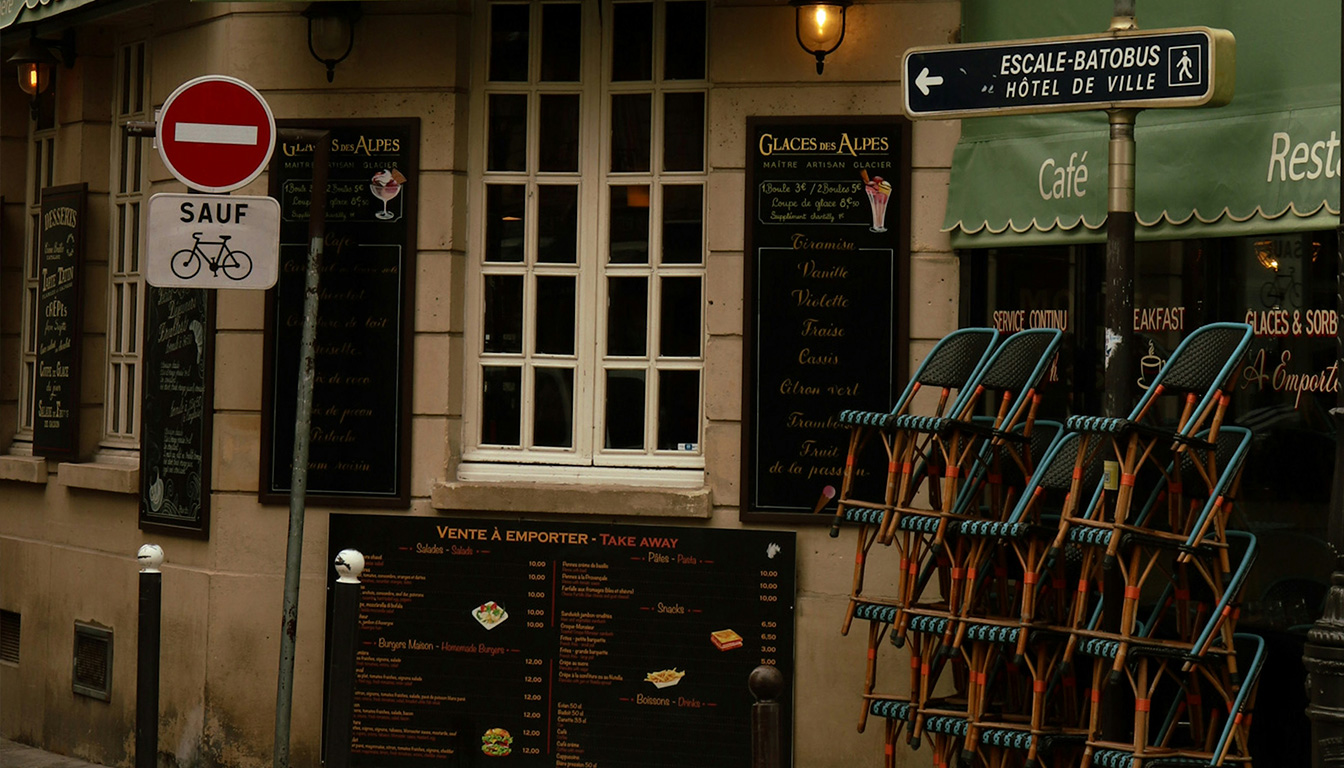 découvrez les obligations légales liées à l'interdiction de jeter des déchets sur la voie publique et apprenez les bonnes pratiques pour un affichage respectueux de l'environnement.