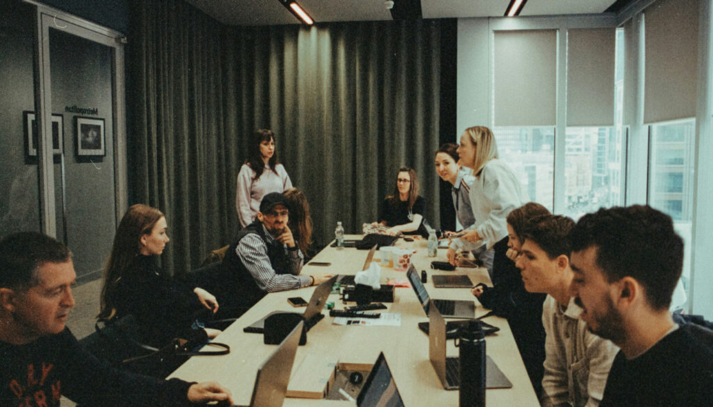 Découvrez l'importance d'une étude de marché qualitative, ses avantages, son coût et les informations clés à connaître pour bien l'utiliser dans votre stratégie commerciale.