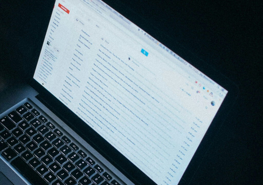 supprimé définitivement — processus de récupération d'email sur ordinateur