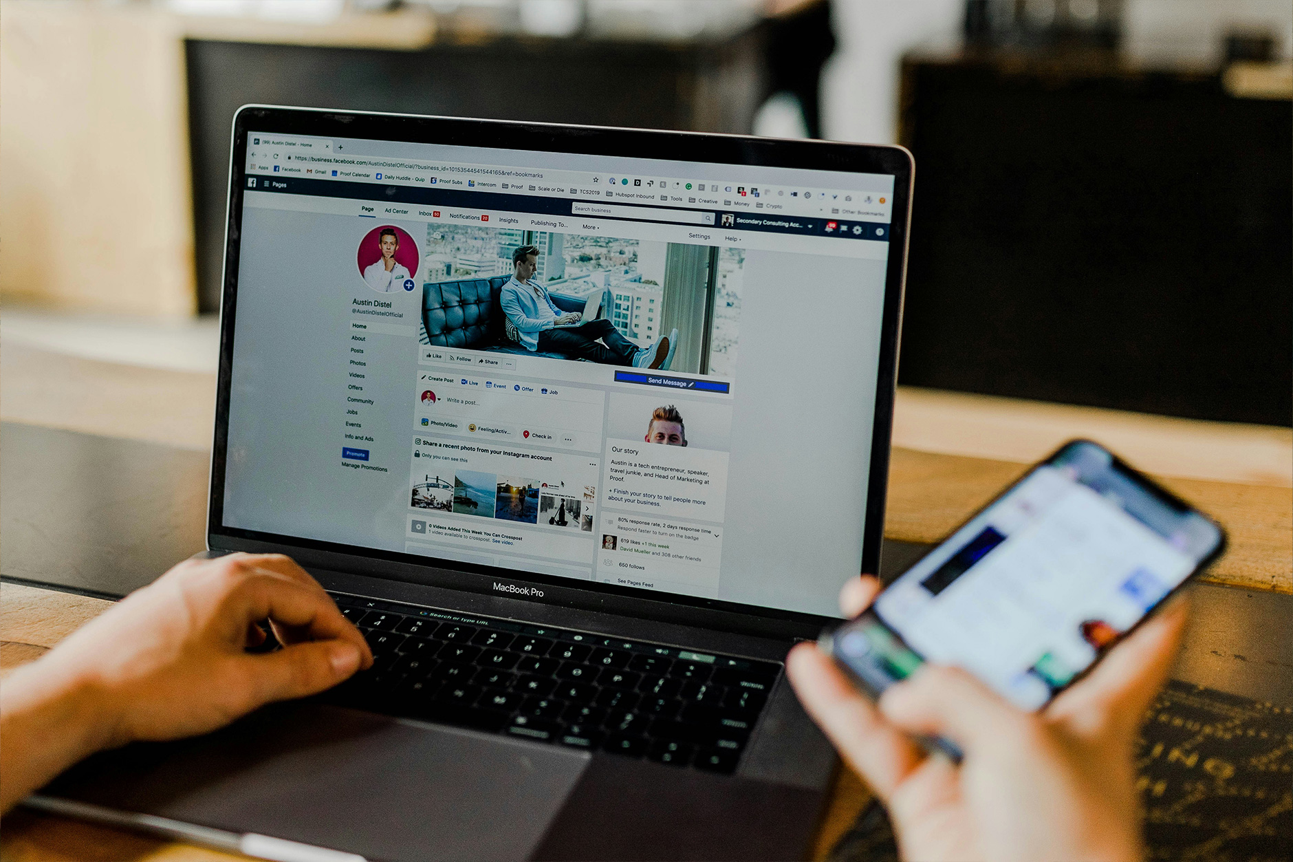 découvrez comment facebook collecte et utilise vos informations personnelles, ainsi que des conseils pratiques pour protéger votre vie privée et limiter le partage de vos données.