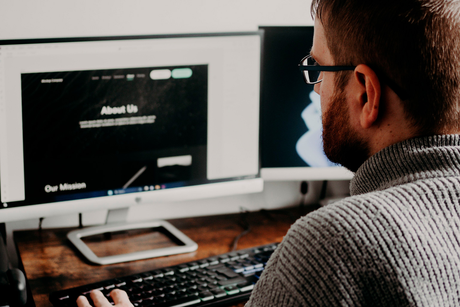 Comment l'IA influence-t-elle la création de sites web ?
