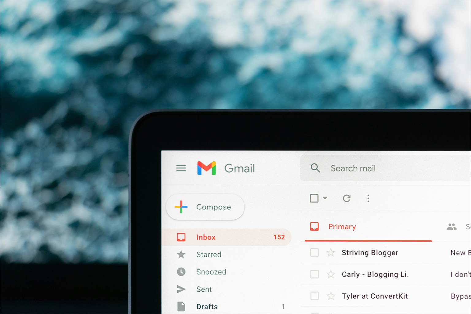 apprenez comment supprimer facilement un contact sur gmail depuis votre ordinateur, android ou iphone grâce à ce guide simple et rapide.