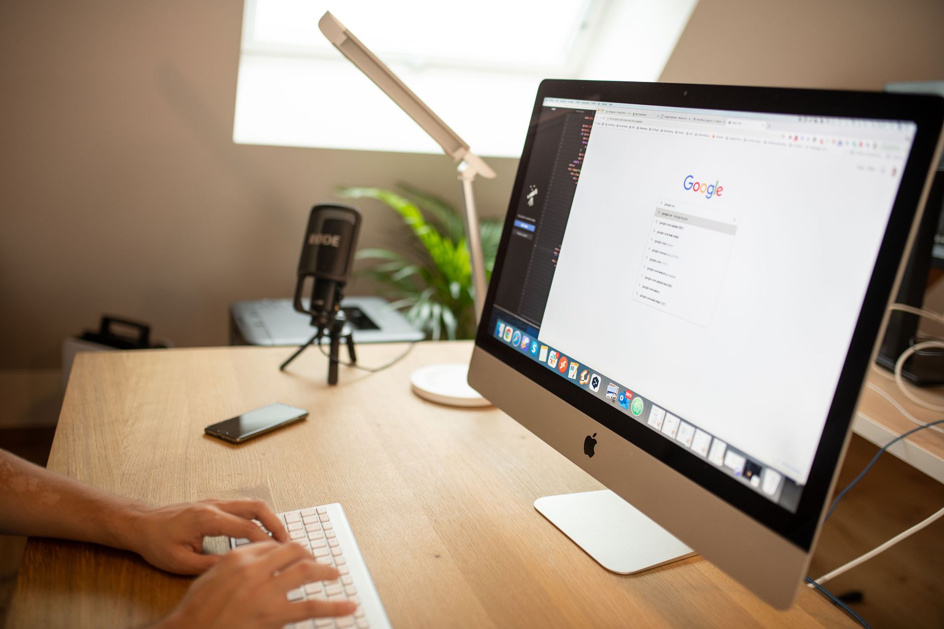 Vérifier la disponibilité d'une marque — bureau avec recherche de marque