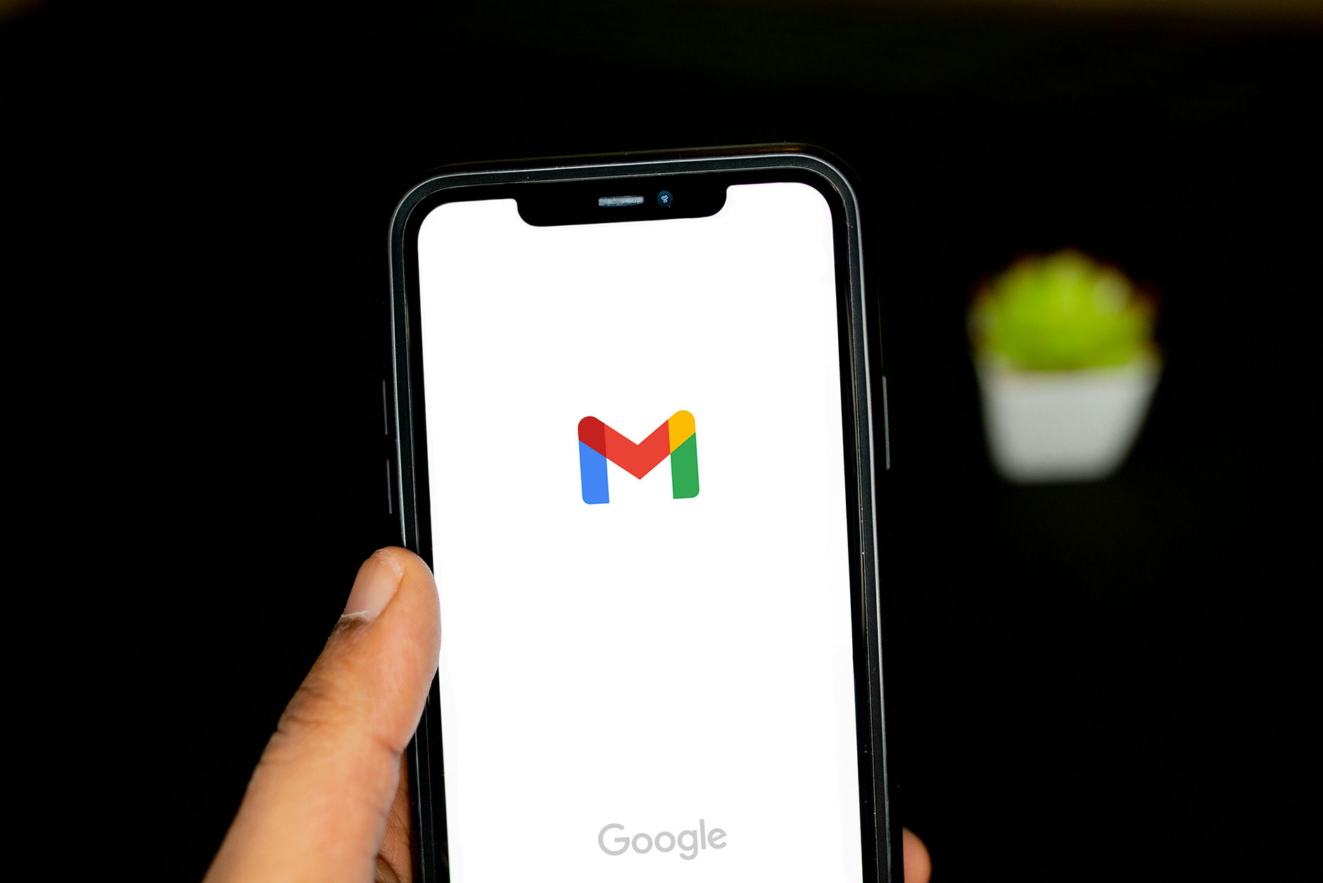 découvrez comment changer votre mot de passe gmail facilement sur android, iphone ou ordinateur, et sécuriser votre compte google.